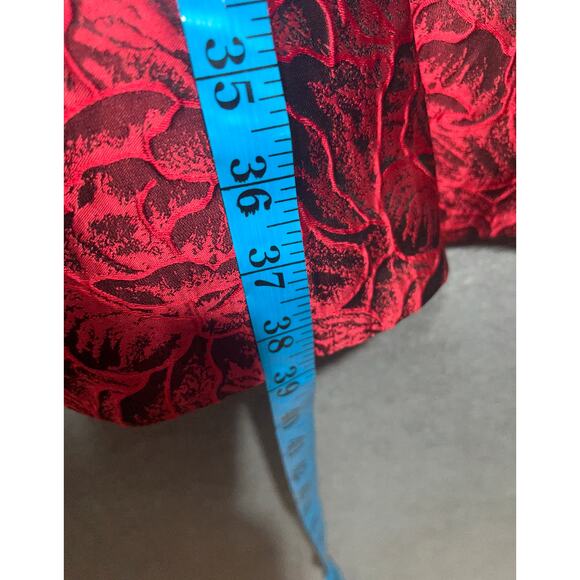 White House Black Market Red Rose Print Jacquard Fit & Flare Dress Size 2 $180 - Picture 7 of 15